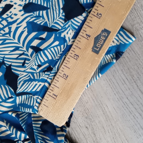 COPY - Robert Louis Palm leaf Shorts size XL - Picture 7 of 10